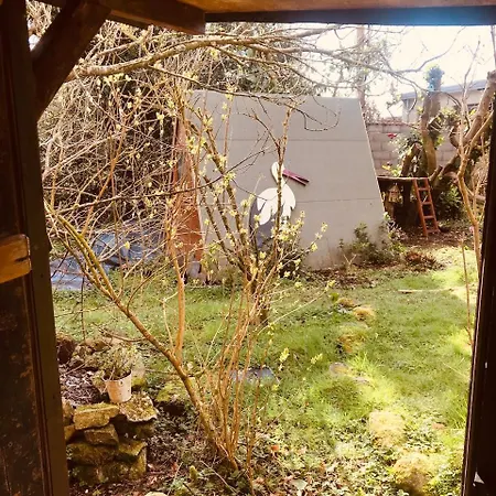 Yurt Between Lilac And Fuchsia Campismo de Luxo *